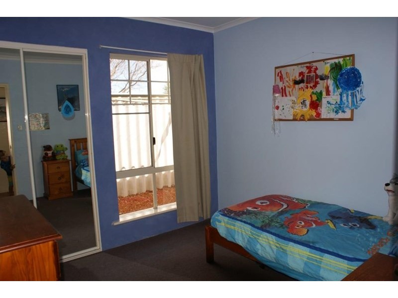 14 Bungaru Road, Port Denison WA 6525