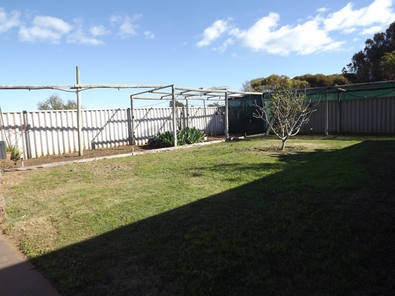 27 Clementina Road, Dongara WA 6525