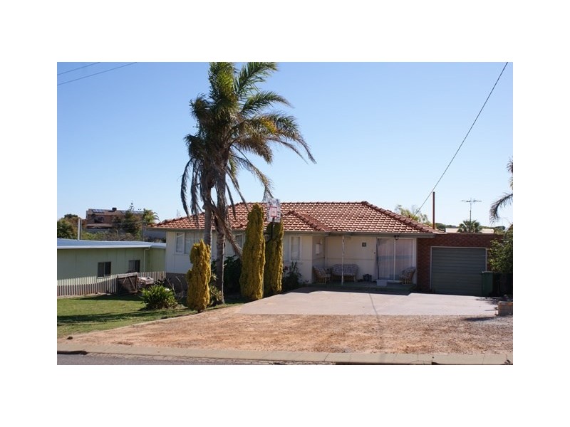 42 Pearse Road, Port Denison WA 6525