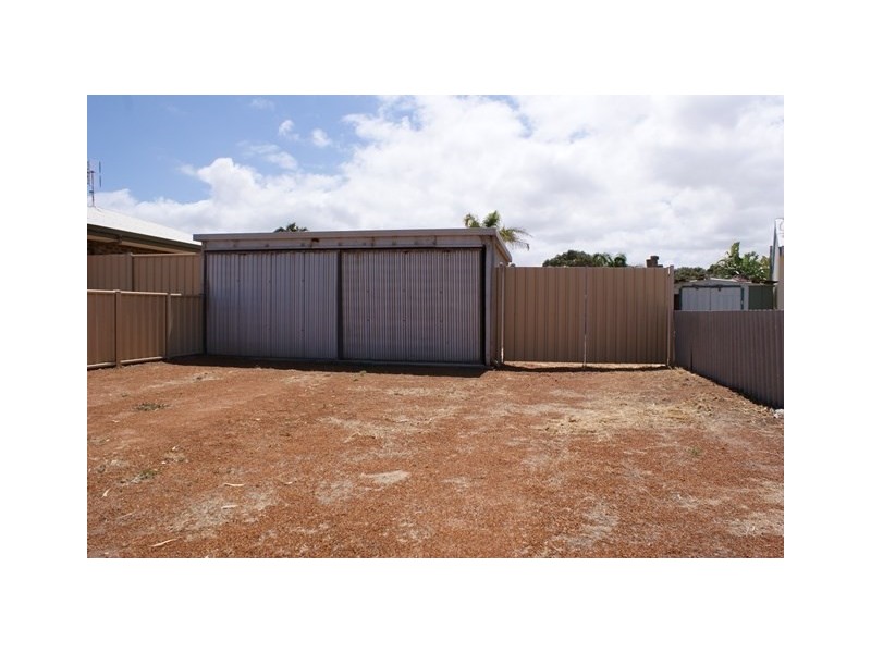 36 Dodd Street, Dongara WA 6525