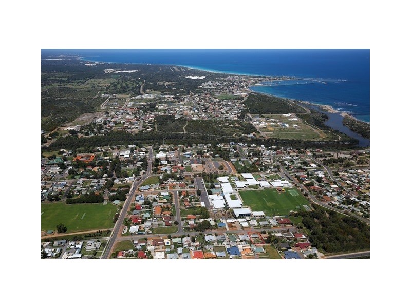 22 Clementina Road, Dongara WA 6525