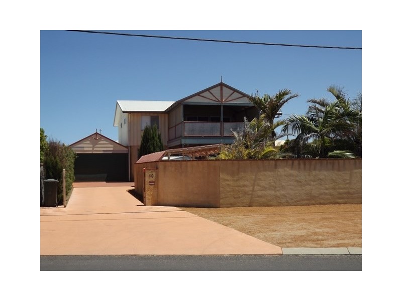 10 Whelan Street, Port Denison WA 6525