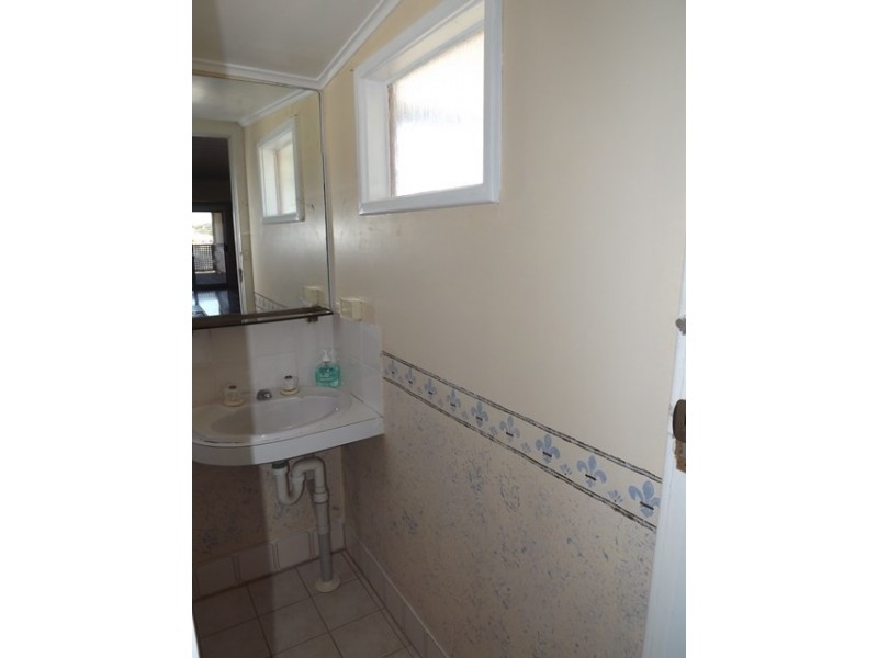 10 Whelan Street, Port Denison WA 6525