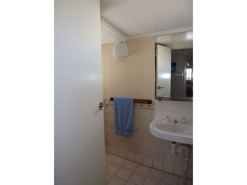 10 Whelan Street, Port Denison WA 6525