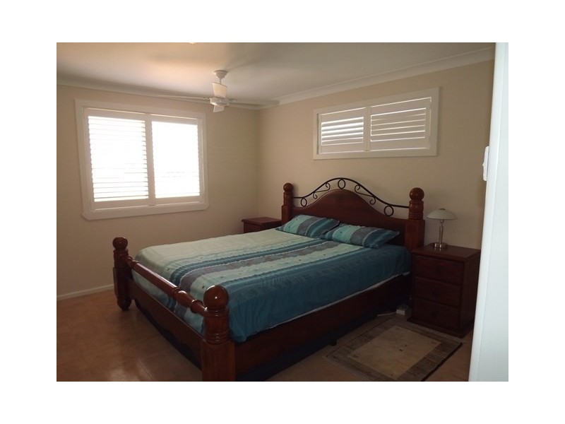 10 Whelan Street, Port Denison WA 6525