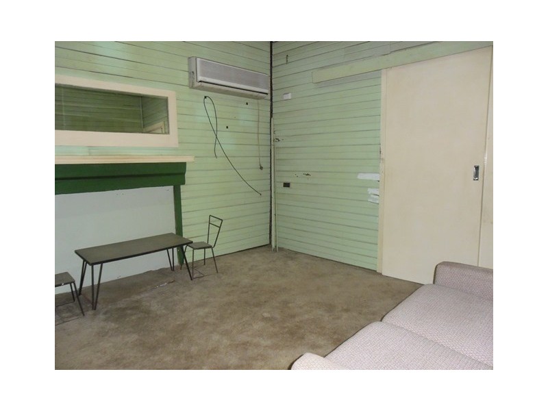 11 Yarra Street, Carnamah WA 6517