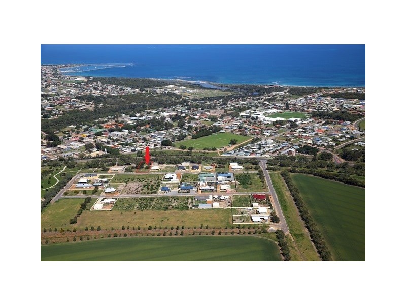 18 Bayliss Road, Dongara WA 6525