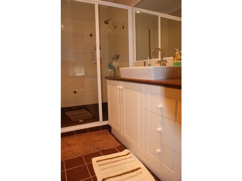 19 Bungaru Road, Port Denison WA 6525