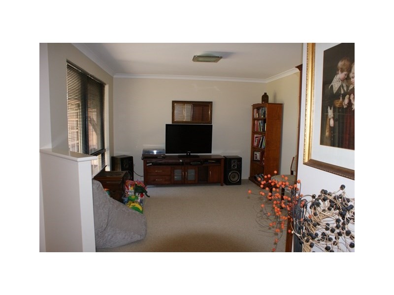 19 Bungaru Road, Port Denison WA 6525