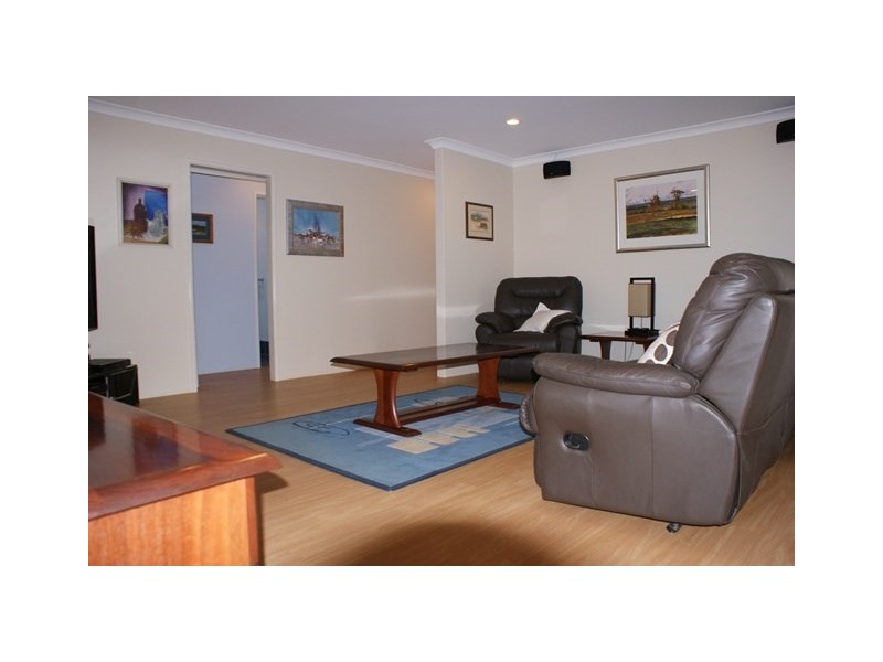 19 Bungaru Road, Port Denison WA 6525