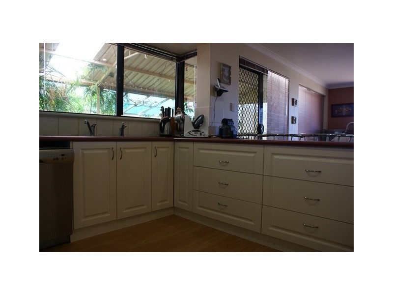 19 Bungaru Road, Port Denison WA 6525