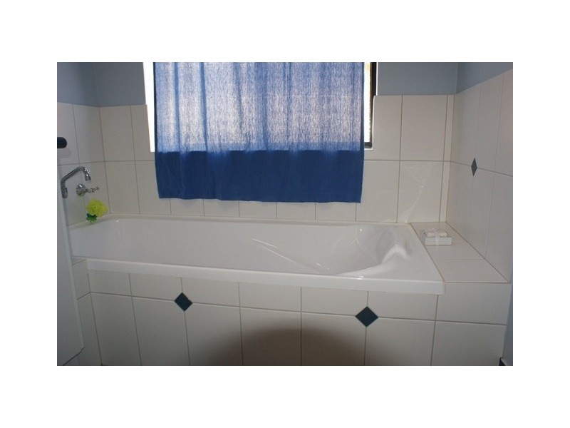 19 Bungaru Road, Port Denison WA 6525