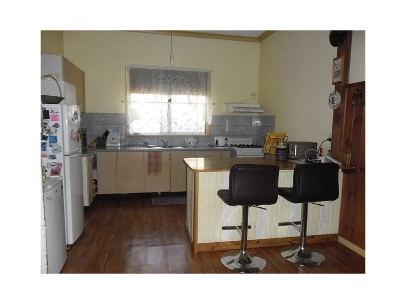 81 Williamson Street, Three Springs WA 6519