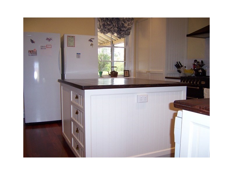 19 Waldeck Street, Dongara WA 6525