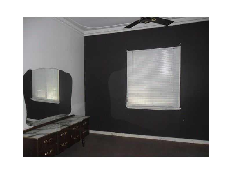 1 Robertson Street, Carnamah WA 6517