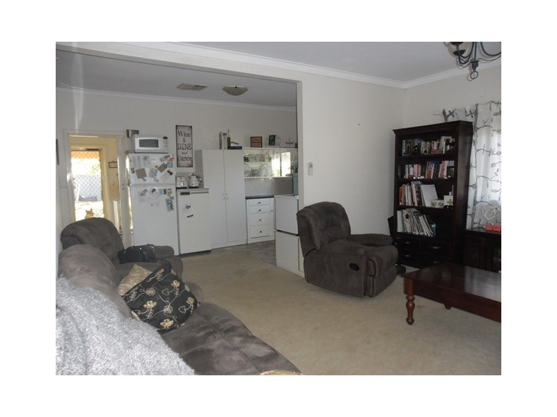 53 MacPherson Street, Carnamah WA 6517