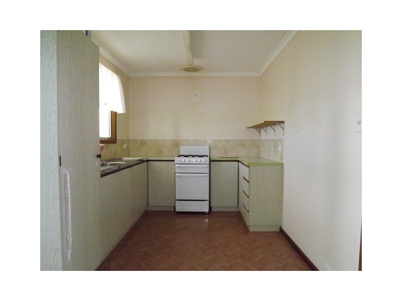 33 CHURCH, Dongara WA 6525