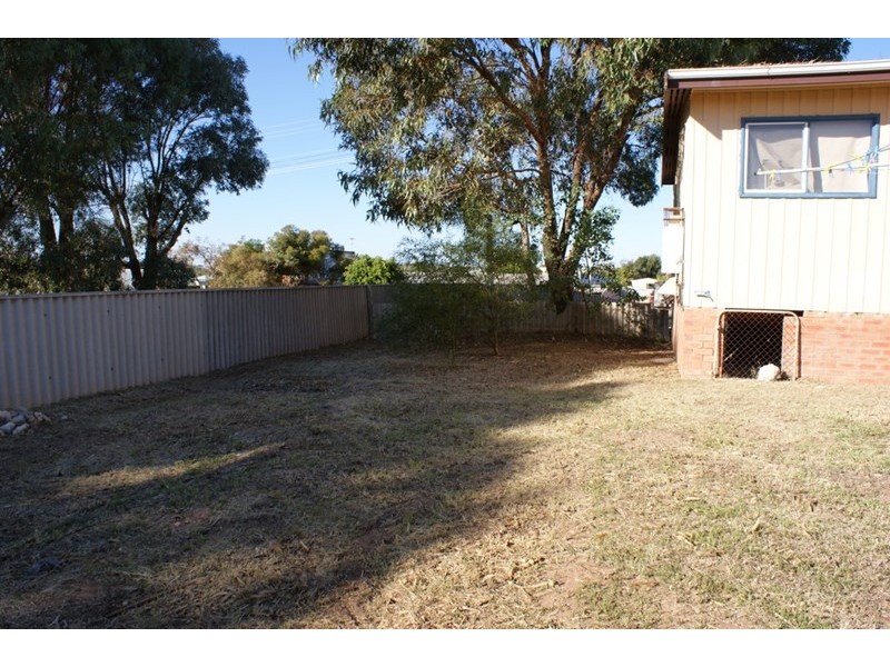 10 Bungaru Road, Port Denison WA 6525