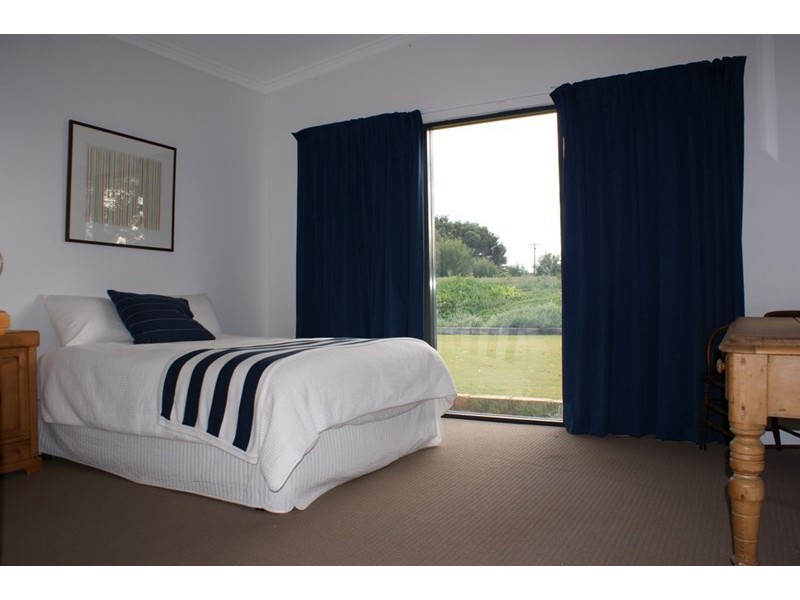 260 Springfield Drive, Springfield WA 6525