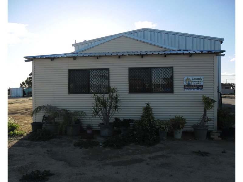 10 Forrester Avenue, Carnamah WA 6517