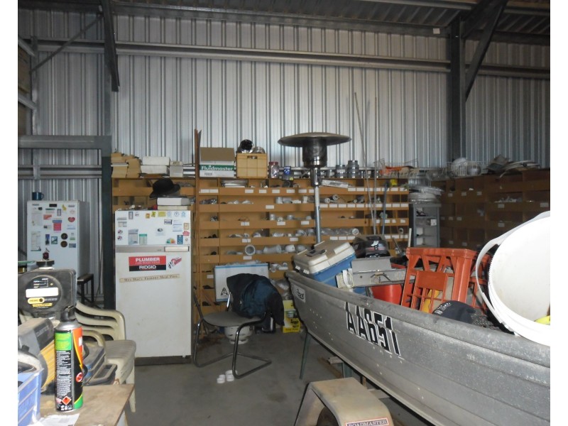 10 Forrester Avenue, Carnamah WA 6517