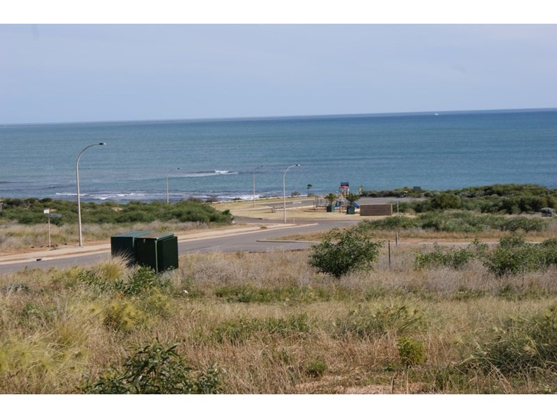2 Sunset Cove, Dongara WA 6525