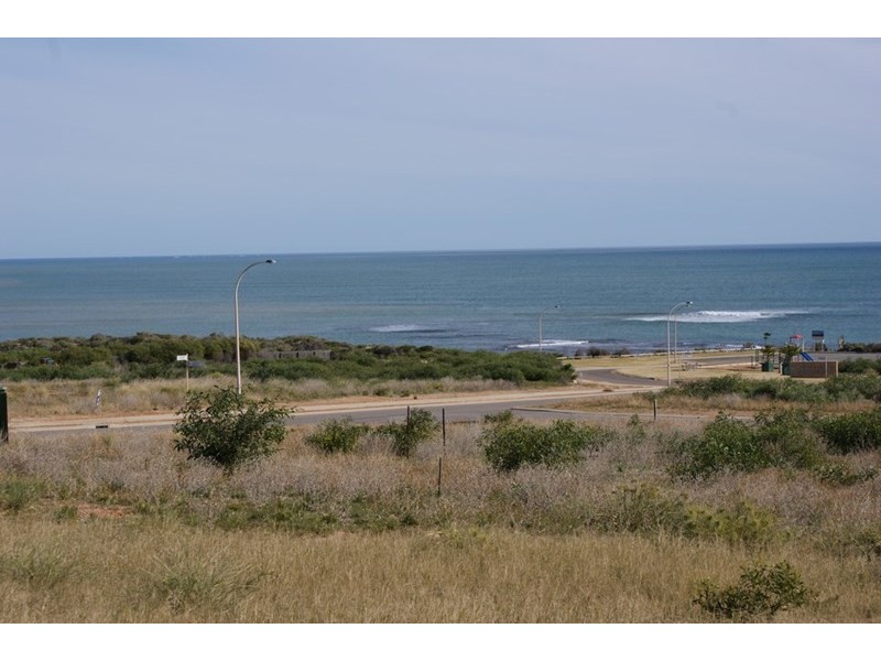 2 Sunset Cove, Dongara WA 6525
