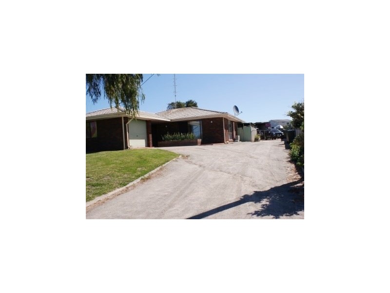 189 Point Leander Drive, Port Denison WA 6525