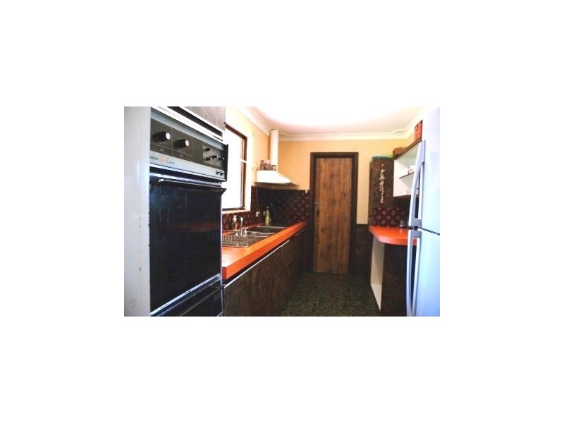 189 Point Leander Drive, Port Denison WA 6525
