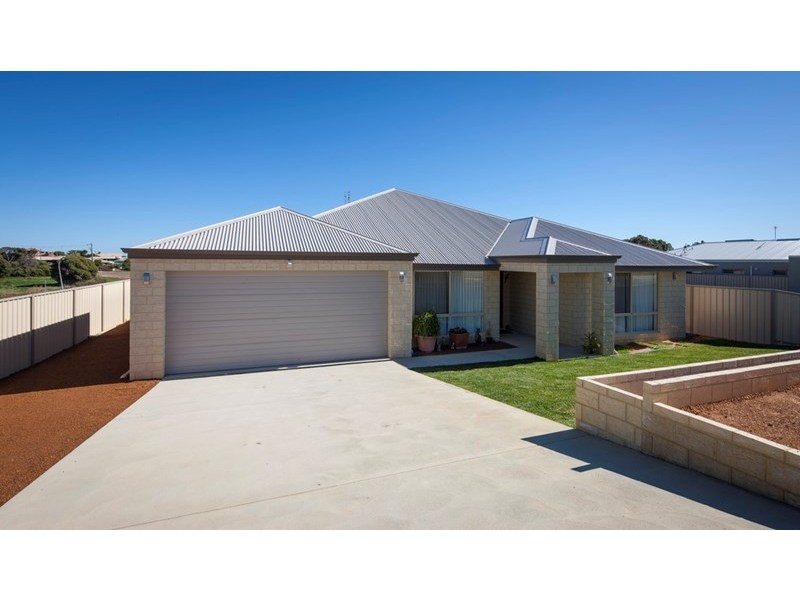 35 Francis Road, Port Denison WA 6525