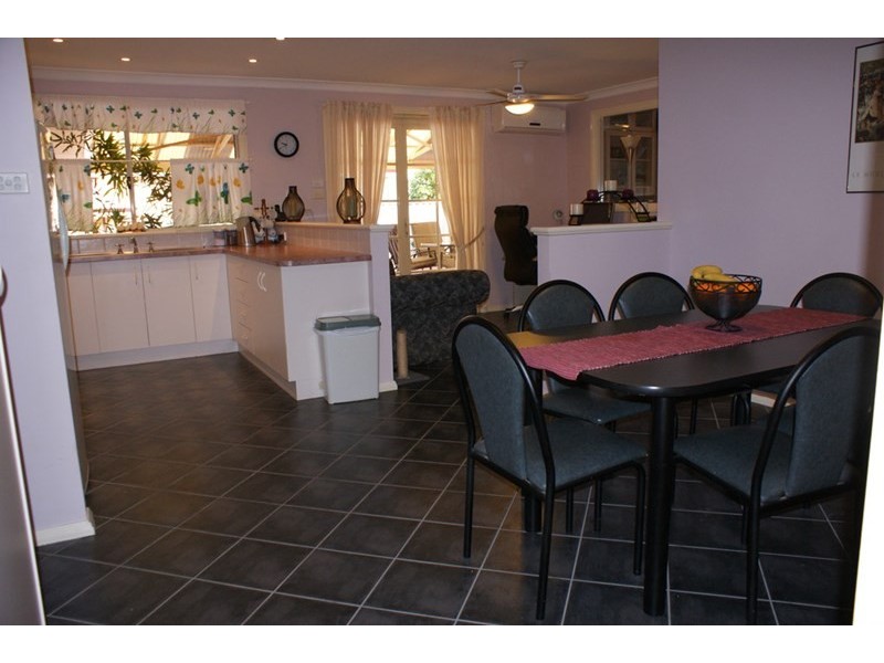 6 Bygrave Drive, Port Denison WA 6525