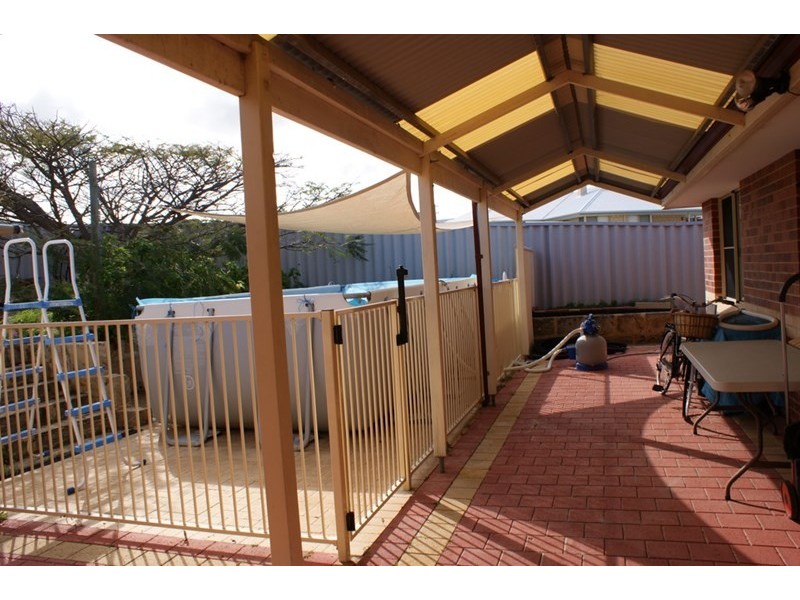 6 Bygrave Drive, Port Denison WA 6525