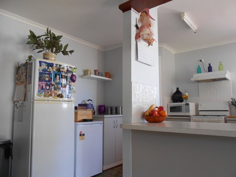 209 Point Leander Drive, Port Denison WA 6525