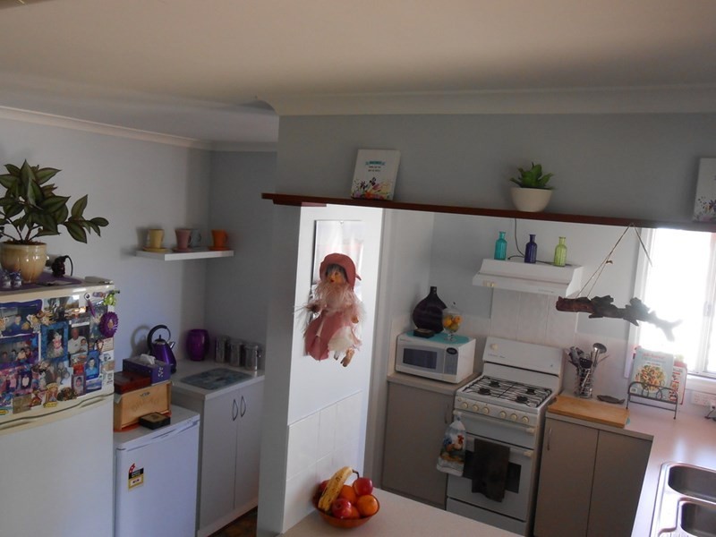 209 Point Leander Drive, Port Denison WA 6525