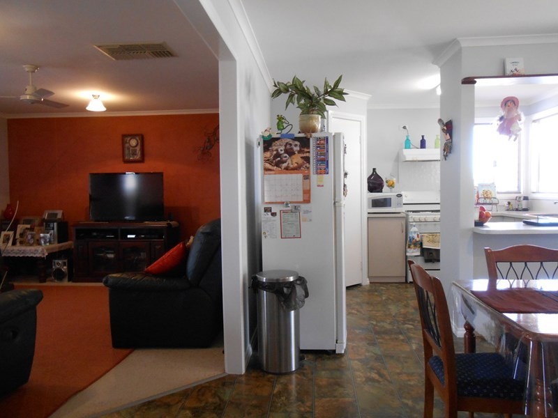 209 Point Leander Drive, Port Denison WA 6525