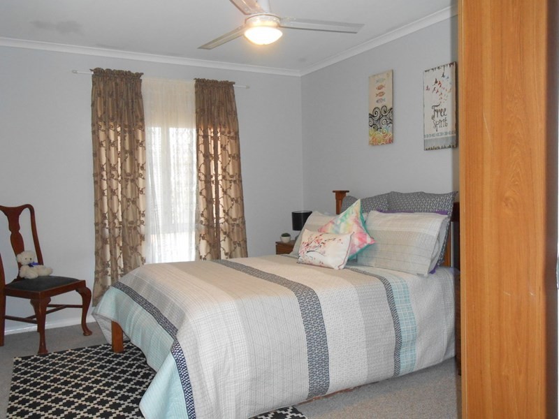 209 Point Leander Drive, Port Denison WA 6525