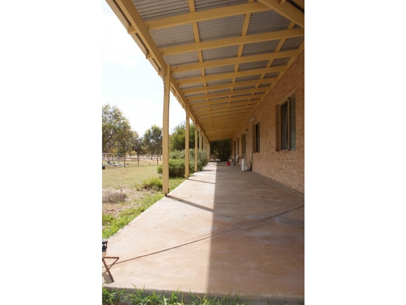 71 Springfield Drive, Springfield WA 6525