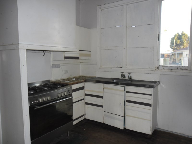 27 Robertson Street, Carnamah WA 6517