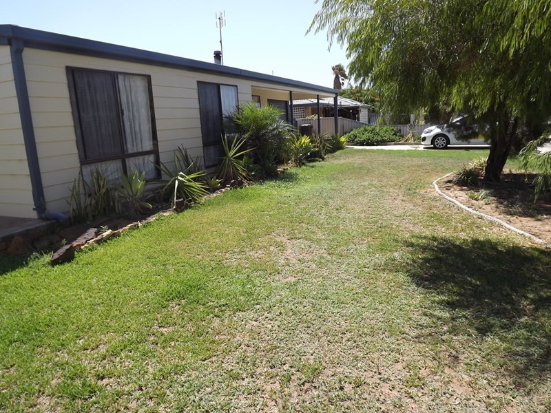 33 FLANAGAN Way, Dongara WA 6525