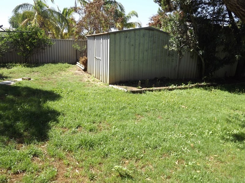 33 FLANAGAN Way, Dongara WA 6525