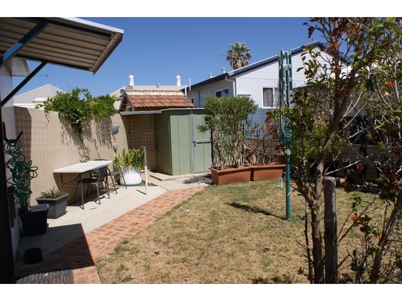 28/50 Waldeck Street, Dongara WA 6525