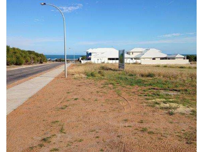 72 Ocean Drive, Port Denison WA 6525