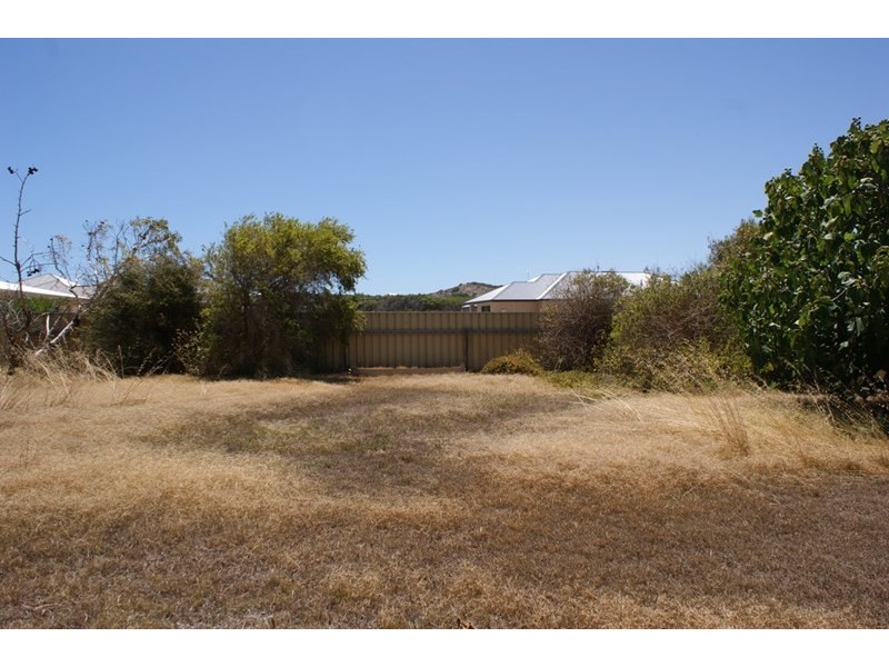 5 Delmage Street, Dongara WA 6525