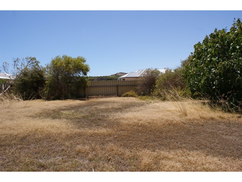 5 Delmage Street, Dongara WA 6525