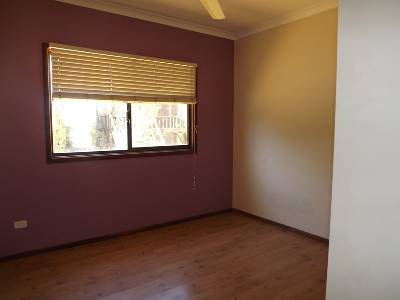 56 Pettit Lane, Dongara WA 6525