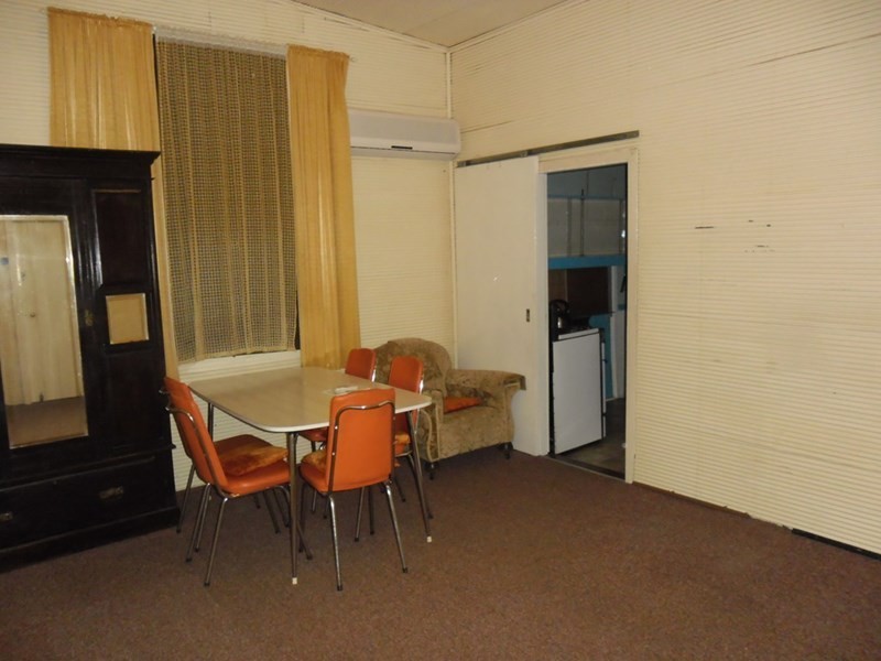 2 Caron Street, Carnamah WA 6517