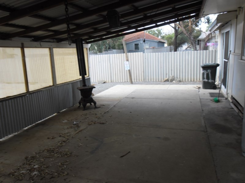 11 Bowman Street, Carnamah WA 6517