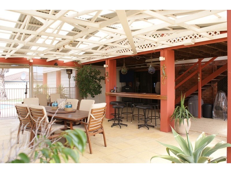 10 Bartlett Place, Port Denison WA 6525