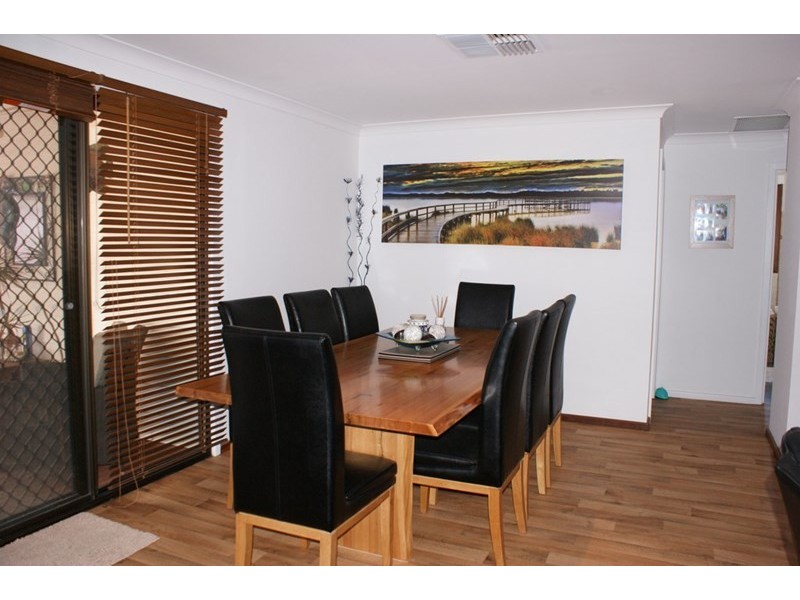 10 Bartlett Place, Port Denison WA 6525