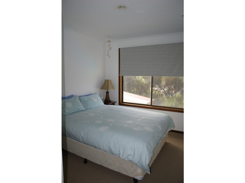 10 Bartlett Place, Port Denison WA 6525